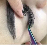 نیازمند مدل رایگان برای  کاشت مژه هیدن