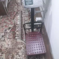 ترازو ۱۰۰کیلیویی