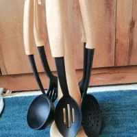 ست کفگیر ملاقه همراه با استند
