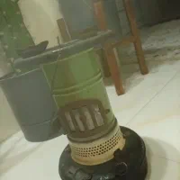 چراغ قدیمی کوچک و کم پیدا ارتفاع ۳۰