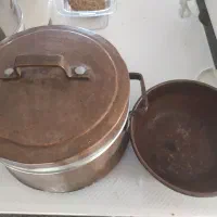 قابلمه مس و چند عدد وسیله دیگه