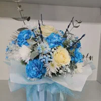 گل فروشی گلاریس جار گل آبی مناسب یه هدیه ی متفاوت