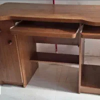 میز تحریر یا کامپیوتر