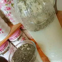 دوغ ترش و گاز دار محلی