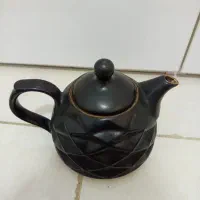 قوری مشکی چینی