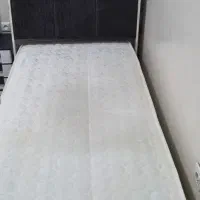 تخت خواب و تشک