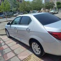 دنا بی رنگ