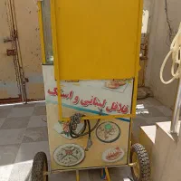 گاری فست فود