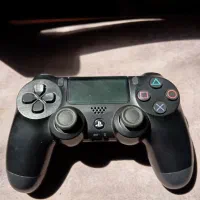 دسته ps4 اورجینال در حد نو