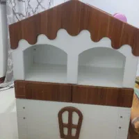 تخت کودک و نوجوان، کمد و ویترین