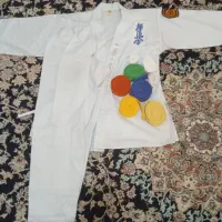 لباس کاراته با کمربند