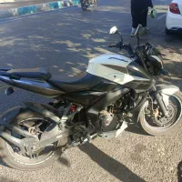 موتور ns200 ان اس
