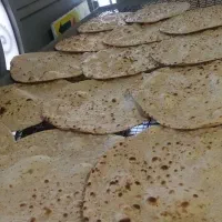 نیازمند چند نیروی خانم برای پخت نان خانگی