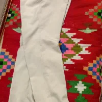 تعدادی لباس و کیف مدرسه رایگان