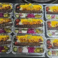 کارگر ساده تهیه غذا