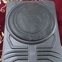 ساب ووفر زیر صندلی