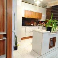 خانه  دوطبقه در مرکز شهر