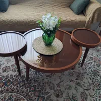 جلومبلی و دوعدد عسلی با شیشه
