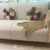 مبل تک سه نفره
