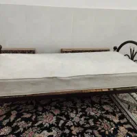 تخت و تشک