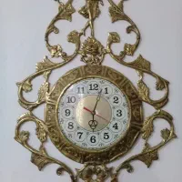 ساعت دیواری