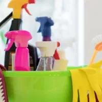 خانم جهت امور منزل نیازمندیم
