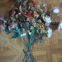گل مصنوعی ساقه بلند