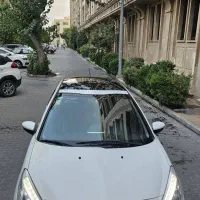 پژو ۲۰۷i