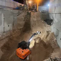 نیازمند یک شاگرد بیل مکانیکی