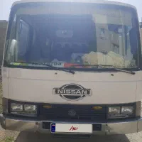 مینی بوس