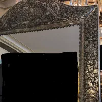 آینه و شمعدان نفیس نقره، امضادار