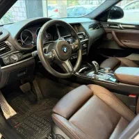 X4 2017 سفید و مشکی موجود