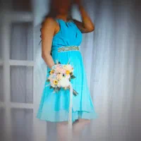 پیراهن فیروزه ای