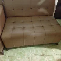 چند عدد صندلی آرایشگاه به فروش میرسه