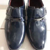 کفش ورنی پسرانه سایز ۳۰ نو