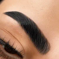 اکستنشن و لیفت مژه حرفه ای