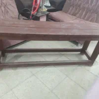 نیمکت چوبی