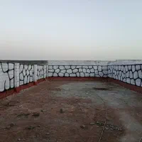 باغچه ۱۵۰ متری ایمن چهار دیواری چسب بافت