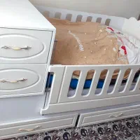 تخت نوجوان و کودک