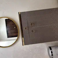 فروش یک عدد میز کنسول با آینه کاملا سالم و تمیز