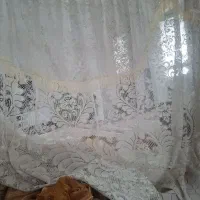 یک عدد پرده معمولی برای پذیرایی و اتاق خواب