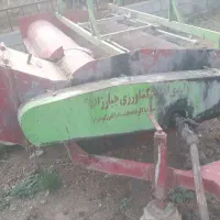 دستگاه برداشت تخم کدو