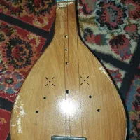 سه تار|سازهای سنتی|املش, |دیوار