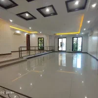 220متر 3 خواب /  خوش نقشه /  نیاوران یاسر