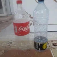 بطری خالی آب معدنی و نوشابه