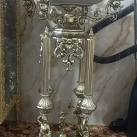 میز کنار سالنی