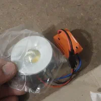 چراغ پارکتی چشمی