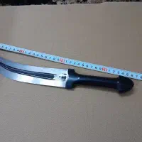 چاقو طبیعت‌گردی