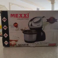 همزن برقی با کارتون نو توی کارتن با