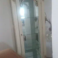 یه عدد بوفه وآینه شمدان